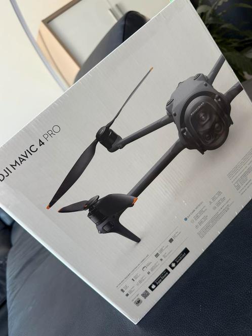 DJI Mavic 4 Pro Fly More Combo + RC2 Smart Controller, Audio, Tv en Foto, Drones, Nieuw, Ophalen of Verzenden