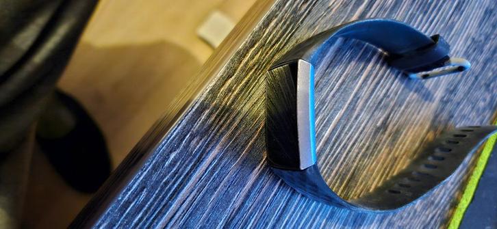 Fitbit luxe - Zwart, Sieraden, Tassen en Uiterlijk, Activity trackers, Gebruikt, iOS, Zwart, Ophalen of Verzenden