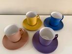 4x kop en schotel vintage jaren 60, Ophalen of Verzenden, Zo goed als nieuw, Overige stijlen, Kop(pen) en/of Schotel(s)