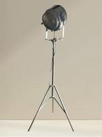 OUDE CREMER TONEELSPOT OP STATIEF, Ophalen, Gebruikt