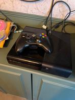 Xbox 360E new slim 250GB, Spelcomputers en Games, Spelcomputers | Xbox 360, Ophalen, Gebruikt, 360 E, Met 1 controller