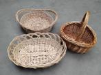 Rieten mandjes 3 stuks, Huis en Inrichting, Woonaccessoires | Schalen en Manden, Ophalen, Mand, Zo goed als nieuw, Riet