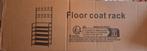 Floor coat rack unopened, Huis en Inrichting, Woonaccessoires | Kapstokken, Ophalen of Verzenden, Metaal, Staande kapstok, 150 tot 200 cm
