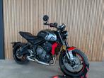 Triumph trident 660 (bj 2021), Motoren, Motoren | Triumph, Traction Control, Motorrijbewijs A, 3 cilinders, Meer dan 35 kW