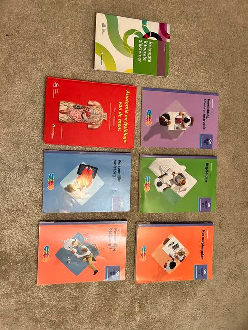 Verpleegkundige boeken, Boeken, Schoolboeken, Gelezen, Biologie, Overige niveaus, Ophalen of Verzenden