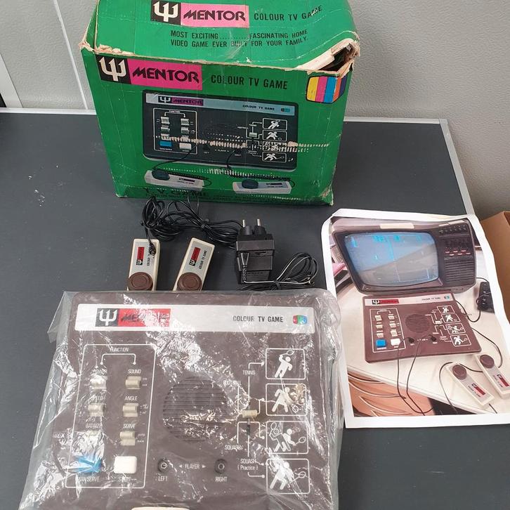 Atari Console - Klassieker voor de verzamelaar!, Spelcomputers en Games, Spelcomputers | Atari, Gebruikt, Atari 2600, Met 2 controllers