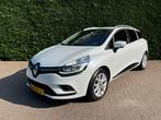 Renault Clio 0.9 TCe Intens, Key-less, Car-play, Easy Park,, Voorwielaandrijving, 898 cc, 1063 kg, Gebruikt