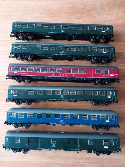 2 Roco rijtuigen, Hobby en Vrije tijd, Modeltreinen | H0, Zo goed als nieuw, Wagon, Gelijkstroom, Roco, Ophalen of Verzenden