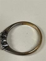 9 karaat goud ring met drie heldere stenen - gouden ring, Sieraden, Tassen en Uiterlijk, Ophalen of Verzenden, Zo goed als nieuw