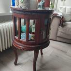 Zeldzaam kastje met geslepen glas en sierwerk - bartafel, Antiek en Kunst, Ophalen