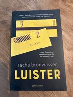 Luister - Sacha Bronwasser, Boeken, Ophalen, Zo goed als nieuw, Nederland