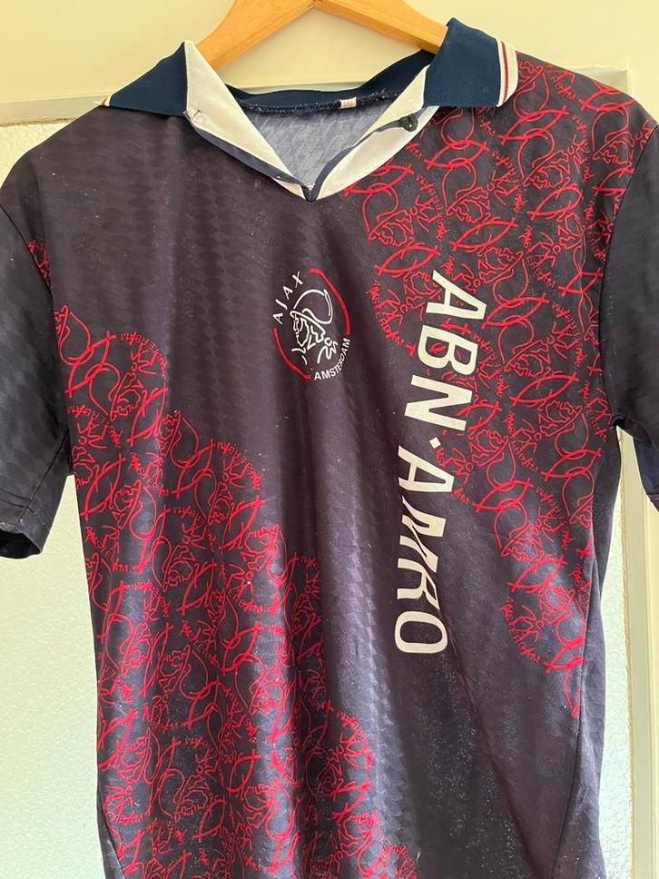 Voetbal shirtjes Ajax/Groningen, Sport en Fitness, Voetbal, Zo goed als nieuw, Bal, Maat XL, Ophalen