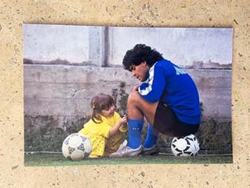Org kl foto 20x30 cm Diego Maradona+dochter Dalma 22-10-1989 beschikbaar voor biedingen