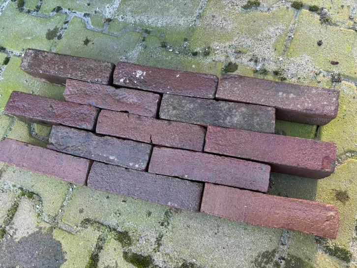Ca 33m2 gebakken waalformaat, waaltjes, 5-duimers op pallets, Tuin en Terras, Tegels en Klinkers, Zo goed als nieuw, Klinkers