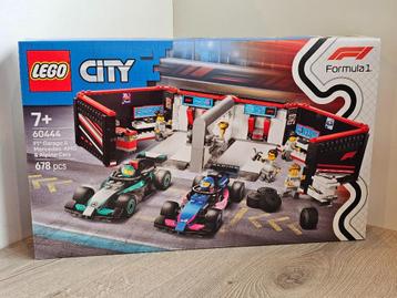 SINT-SALE: LEGO City 60444, F1 Garage, Mercedes + Alpine.  beschikbaar voor biedingen