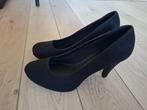Zwarte pumps mt 40, Kleding | Dames, Schoenen, Pumps, Zwart, Ophalen of Verzenden, Zo goed als nieuw