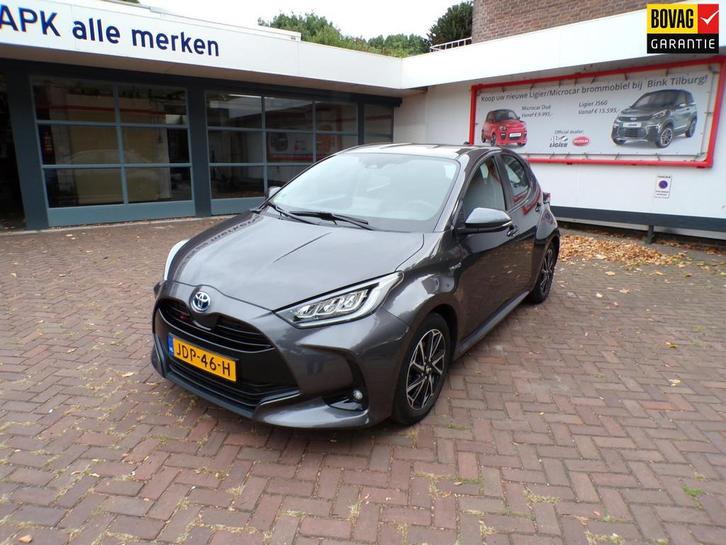 Toyota Yaris 1.5 Hybrid Dynamic Navi/Apple Car Play/Android/, Auto's, Toyota, Te koop, Yaris, ABS, Achteruitrijcamera, Airbags