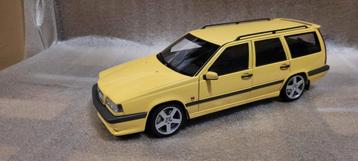 Autoart Volvo 850 T5R Estate beschikbaar voor biedingen