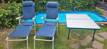 Trailtopper campingstoelen met voetensteun en campingtafel  beschikbaar voor biedingen