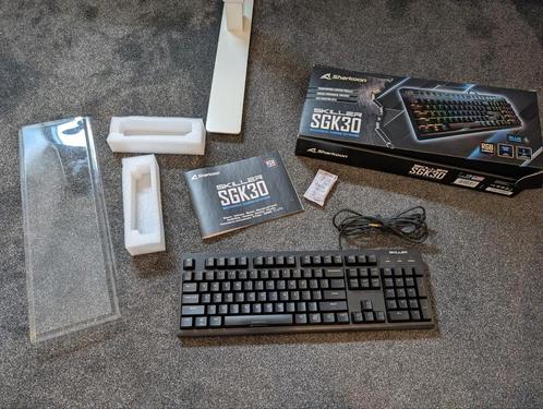 Mechanisch toetsenbord blue switch Sharkoon Skiller SGK30, Computers en Software, Toetsenborden, Nieuw, Qwerty, Bedraad, Gaming toetsenbord
