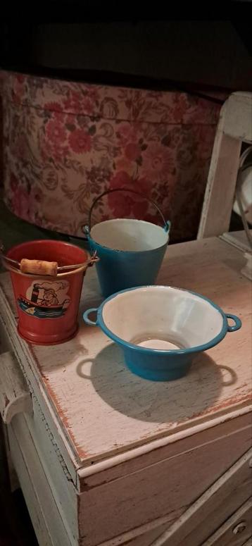 Vintage Emaille Emmer Set beschikbaar voor biedingen