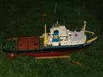 Smit Hunter sleepboot, voor de opbouwer, afwerker, rc varend, Ophalen