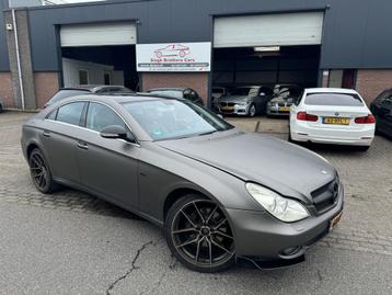 Mercedes-benz CLS-klasse 500 AUT Full Opties HANDEL/EXPORT ! beschikbaar voor biedingen