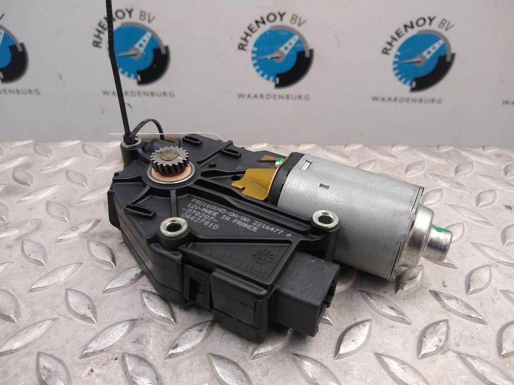 RENAULT LAGUNA CABRIOLET DAK MOTOR 2007, Ophalen of Verzenden, Gebruikt, Stiba lid