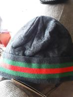 gucci muts te koop nooit gedragen, Kleding | Heren, Mutsen, Sjaals en Handschoenen, Ophalen of Verzenden, Nieuw, Overige maten