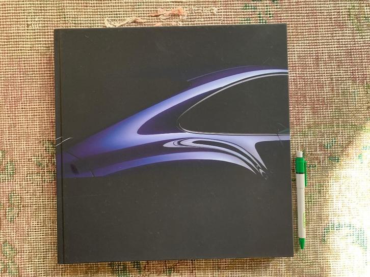 Groot boek Porsche 911 992 Timeless Machine 2018 NL nieuw!, Boeken, Auto's | Folders en Tijdschriften, Nieuw, Porsche, Ophalen of Verzenden