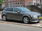 Audi A3 1.8 Tfsi 132KW Sportback AUT 2016 Grijs, Auto's, 65 €/maand, Zwart, 4 cilinders, 179 pk