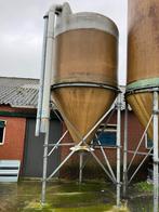Polyester silo, Ophalen, Vee