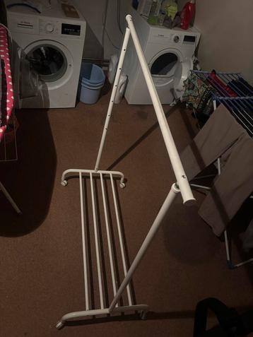 IKEA Rigga Kledingrek - Wit beschikbaar voor biedingen