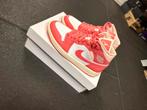 Nike air jorden 1 mid nieuw ds maat 38 !, Ophalen, Nike, Nieuw, Sneakers of Gympen