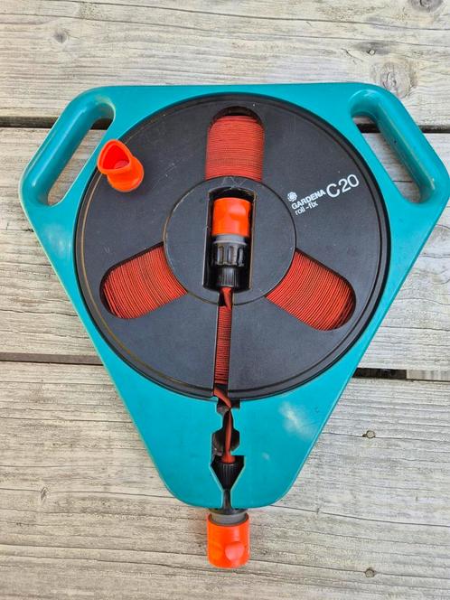 Gardena roll-fix C20, 20 meter platte slang in cassette, Tuin en Terras, Tuinslangen, Zo goed als nieuw, Tuinslanghaspel, Ophalen of Verzenden