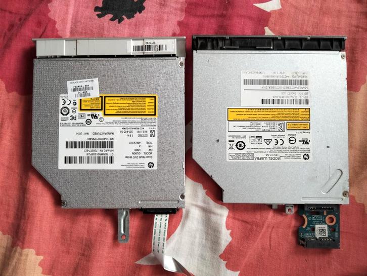 2x DVD/CD/RW Drive - Intern (1 van de 2 mag ook), Computers en Software, Optische drives, Gebruikt, Intern, Windows, Cd, Dvd, Overig