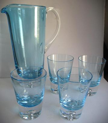 Karaf~Waterset~Waterkan en 4 glazen~Stevig blauw glas beschikbaar voor biedingen