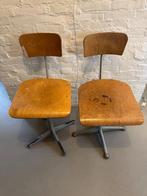 Twee bureaustoelen Friso Kramer / origineel Ahrend de Cirkel, Huis en Inrichting, Ophalen, Gebruikt, Zwart, Bureaustoel