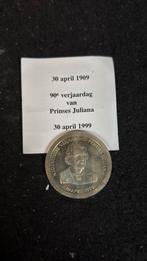 Juliana 90e verjaardag herdenkingsmunt, Postzegels en Munten, Penningen en Medailles, Ophalen of Verzenden, Overige materialen