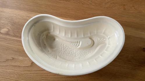 Puddigvorm vis., Antiek en Kunst, Antiek | Servies los, Verzenden