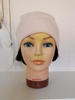 Lichtroze slouchy muts dames ZGAN, Ophalen of Verzenden, Zo goed als nieuw, Maat 38/40 (M), Muts