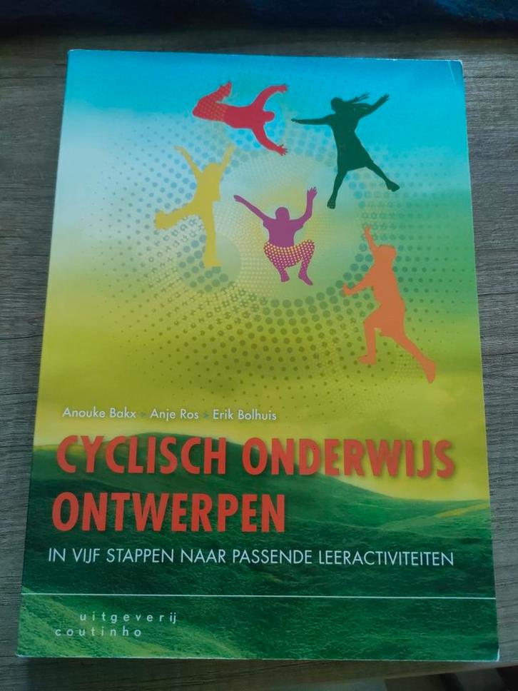 Cyclisch Onderwijs Ontwerpen - Studieboek, Boeken, Studieboeken en Cursussen, Zo goed als nieuw, HBO, Ophalen of Verzenden