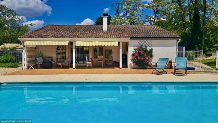 Vakantiewoning met privé zwembad in Frankrijk, Vakantie, Vakantiehuizen | Frankrijk, Dordogne, Chalet, Bungalow of Caravan, Recreatiepark