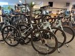 Direct uit voorraad leverbaar Cube Attain C:62 Race 2026!!, 28 inch, Carbon, Nieuw, Meer dan 20 versnellingen