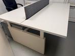 Mooi dubbel bureau in hoogte aanpasbaar, Ophalen, Zo goed als nieuw, Bureau