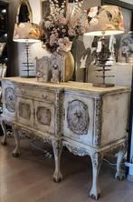AANBIEDING Victoriaanse stijl Dressoir, Ophalen