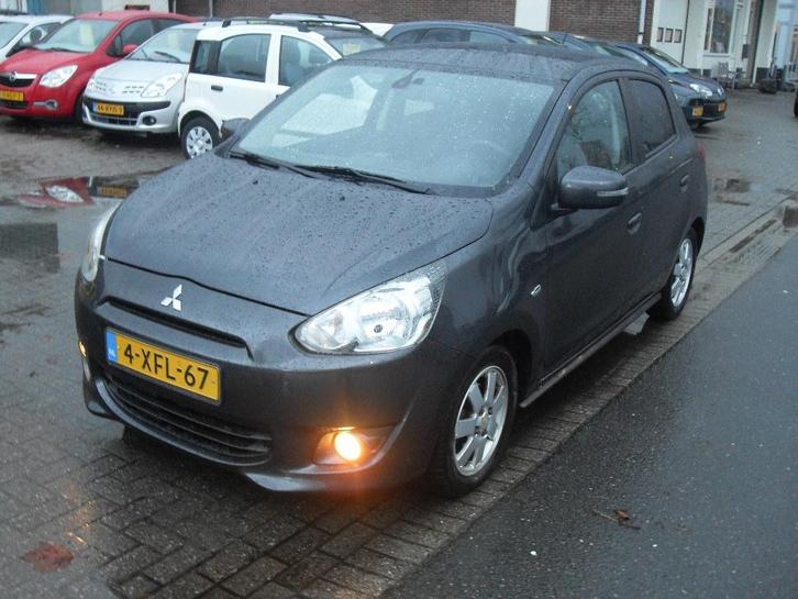 Mitsubishi Space Star apk 9.26 1.0 Intense clima (bj 2014), Auto's, Mitsubishi, Te koop, Space Star, ABS, Airbags, Airconditioning