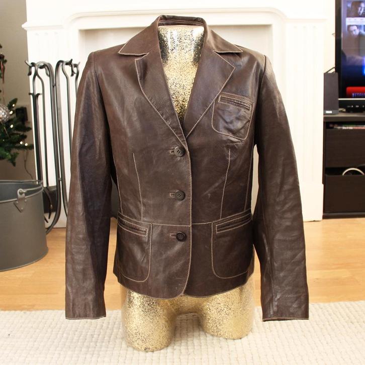 Leren Witteveen Jasje (Maat 38) € 40,-, Kleding | Dames, Jassen | Winter, Zo goed als nieuw, Maat 38/40 (M), Bruin, Ophalen of Verzenden