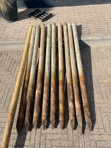 Gebruikte Rikkepalen 150 cm beschikbaar voor biedingen