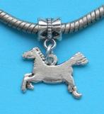 Paard bangle, Tibet zilver, model F, past op armband, Sieraden, Tassen en Uiterlijk, Bedels, Overige merken, Overige materialen